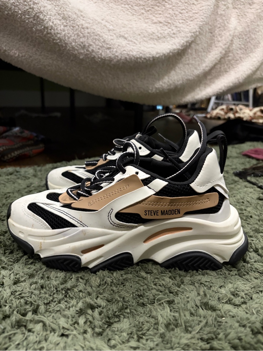 Steve Madden Women's White, Black & Tan Platform Sneaker